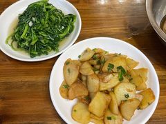 -芦茨金富饭庄·25年老字号·专做稻草鸡