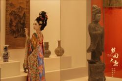 点击看大图 -美云庭古装·格格服汉服·京城旅拍(北京店)