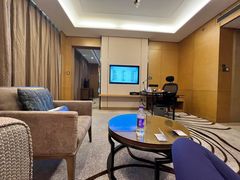 -天津梅江中心皇冠假日酒店