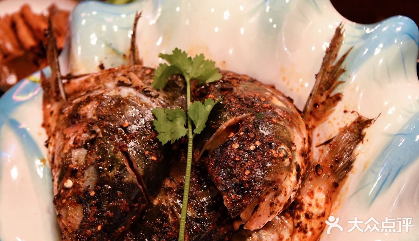 老牌谭鱼头全新升级品牌谭滋鱼啦!