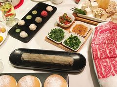 -翡翠小城·海鲜豆捞·广式点心(老佛爷店)