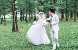 点击看大图 -雪中彩影婚纱摄影·微光艺术中心