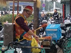 -麦当劳(得来速车道点餐 五里墩店)