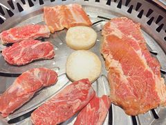 -木槿花韩式炭烤·熟成肉工坊(孙文东路店)