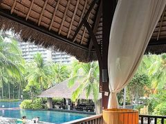 -三亚湾海居铂尔曼度假酒店