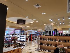 -嘉兴戴梦得购物中心