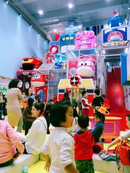 -乐多星球潮玩中心(沈阳嘉里城店)