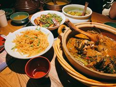 -吃饭皇帝大土家民族菜(正大广场店)