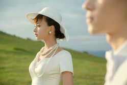点击看大图 -挪娅婚纱摄影皇家会所