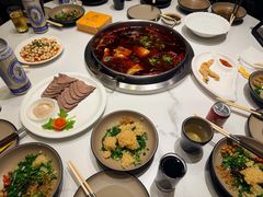 -张大胡子鱼头火锅酒楼(长益路店)