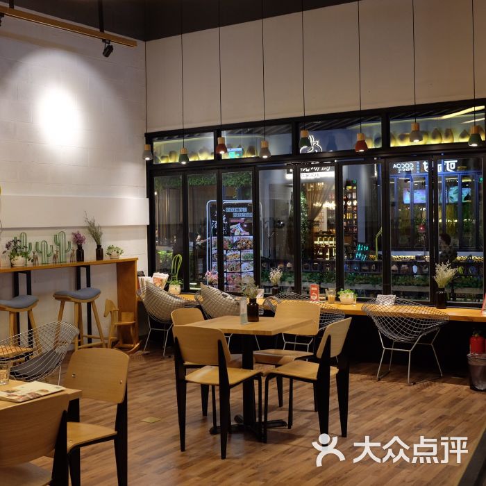 雕刻时光咖啡馆(潮驿178店)