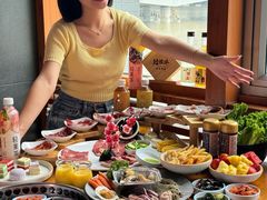 -拾勝牛·江景安格斯烧肉放题(江湾阳光天地店)