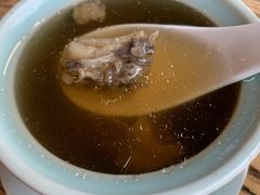 一盅特别的鸡汤-听香·678茶铺(猛追湾店)