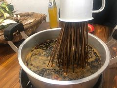 -咏勝锑锅麻辣烫(净居寺路总店)