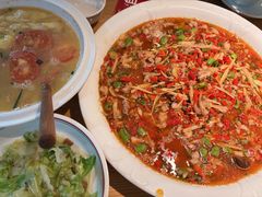 -自贡盐帮菜·玩辣餐厅(樱花园西街店)