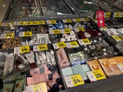 -好特卖HotMaxx(杭州滨江宝龙城店)