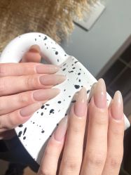 手部美甲-NEW LOOK-绿麓 · 美甲美睫脱毛工作室