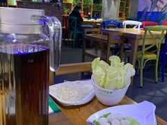 自助取餐区-小小河边鱼(天润城店)