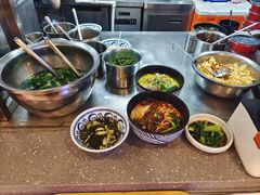 -霸蛮湖南米粉(亦庄力宝华联店)