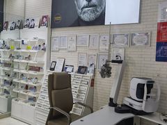 -诺柯视眼镜-蔡司依视路官方工厂店(淞南一店)