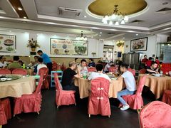 大堂-红日饭店(裕隆三路店)