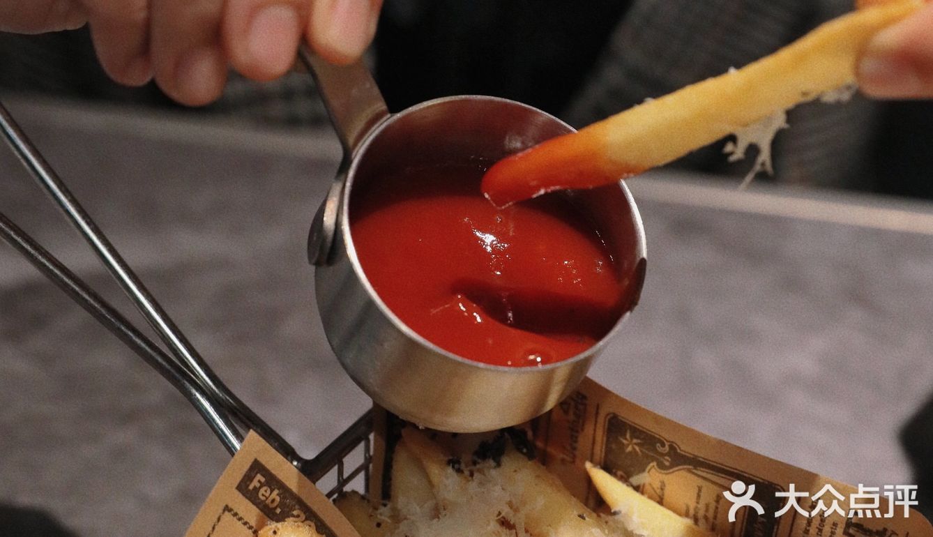 绝对想不到的音乐餐吧🎶，隐藏着不错的西餐🍽️