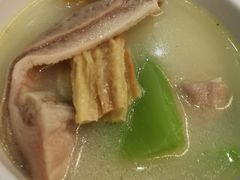 -新辉港式茶餐厅(北栅店)