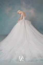 -Renee芮亦婚纱(原丽莎)