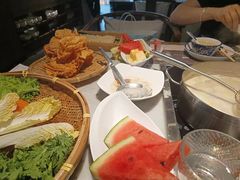 -尚尚仙·酸汤猪手·猪肚鸡火锅(华联万柳购物中心店)