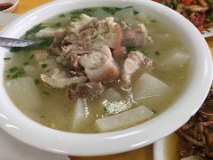 肘子萝卜汤-荣生萝卜汤饭店
