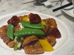 宫保脆果明虾球-青雅中餐厅(大连金石滩绿发希尔顿度假酒店)