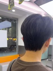 -首脑美发沙龙