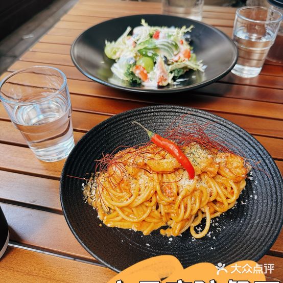 六月庭院餐厅(丰盈西里店)