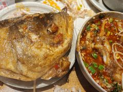 -肖肖酸萝卜鱼火锅(总店)