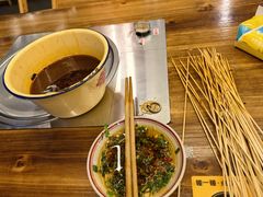 -拈签一笑黄牛肉辣卤串串