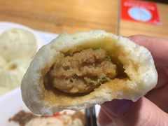 -凤起龙游老面包子(凯德晶品店)
