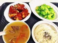 -臻爱住家月嫂育儿嫂(万达店)