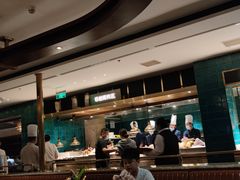 -半岛翡丽海鲜自助餐厅(观风亭店)