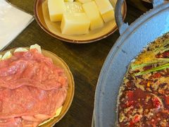 -黄潇洒老火锅(九眼桥宏济巷店)