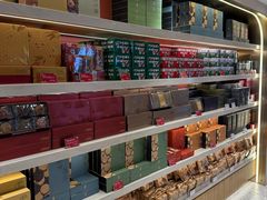 -奇华饼家(香港国际机场T1店)