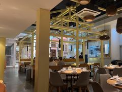 -关东小磨东北菜(上海长风大悦城店)