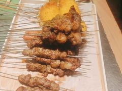 -绿地三只羊羊肉串(万科店)