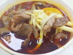 -江三王记牛杂馆(总店)