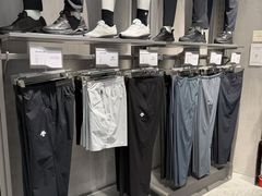 -迪桑特DESCENTE(青岛山东路万象城店)