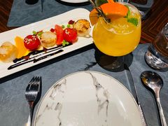 -YUE·6·西式融合餐厅(外滩六号店)