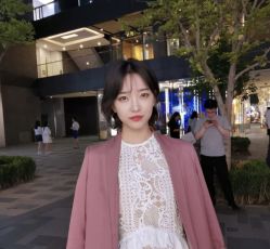 -侨治发型