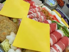 -豚妈妈汤饭·部队锅(南京东路店)