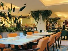 -亮马河饭店翠雅咖啡厅