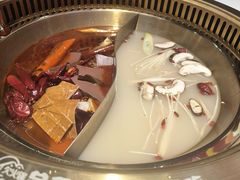 -欠火锅·水牛毛肚·团建聚餐·生日宴(何山路店)