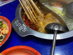 -马路边边串串香(苗栗路店)